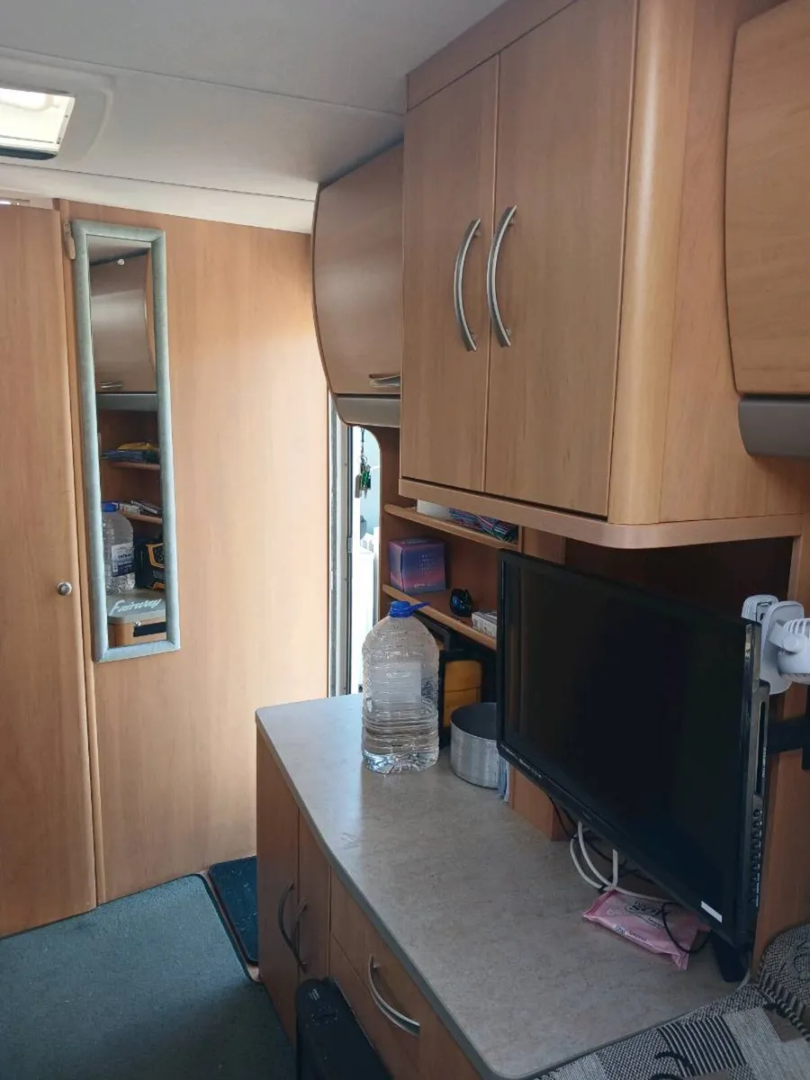 Caravan 2/3 berth - Image 4