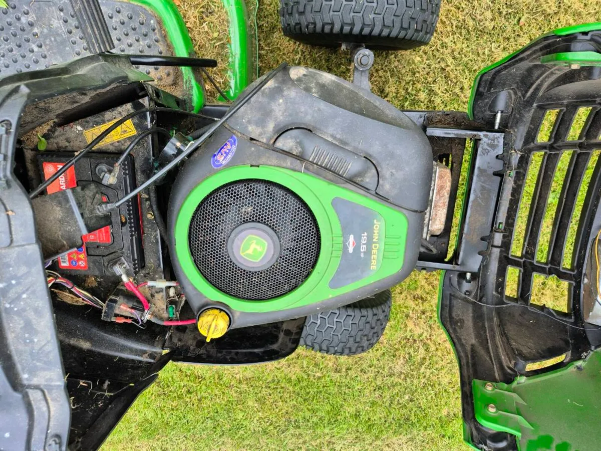 John Deer X-150 Sit on mower - Image 2