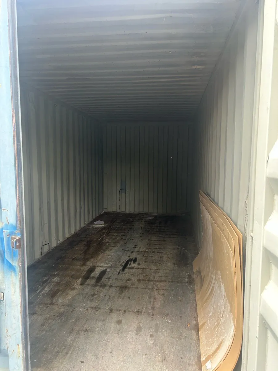 4x 20ft containers  for sale - Image 3