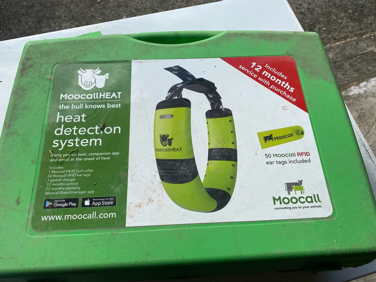 2 second hand Mooheat heat detection collars - Image 2