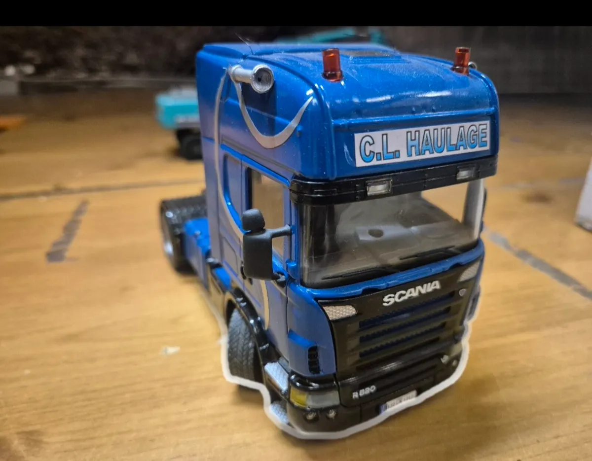 1:32 scale scania - Image 4