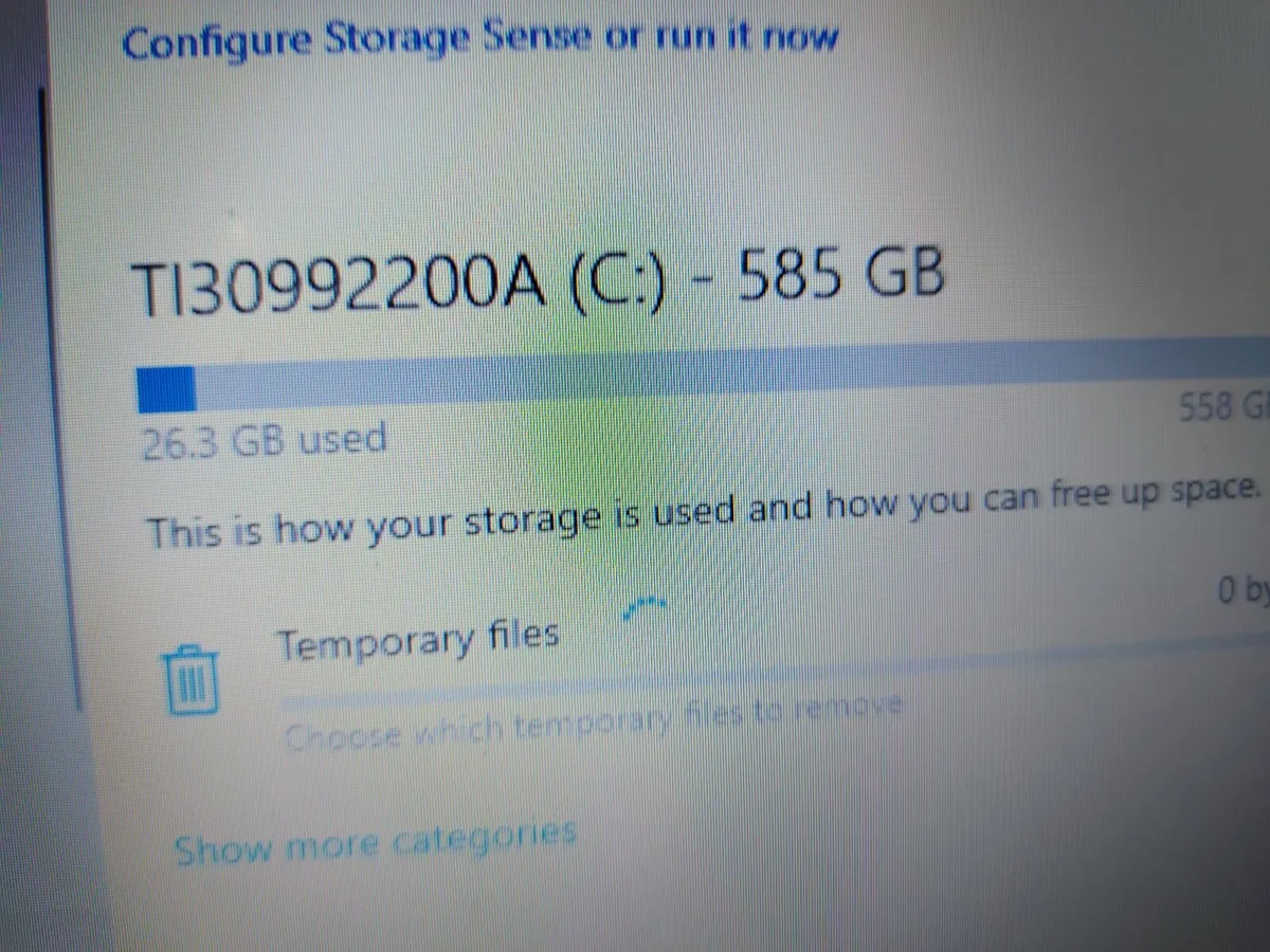 Toshiba Satellite C850-1C0, 15.6 inch laptop, 4GB - Image 4