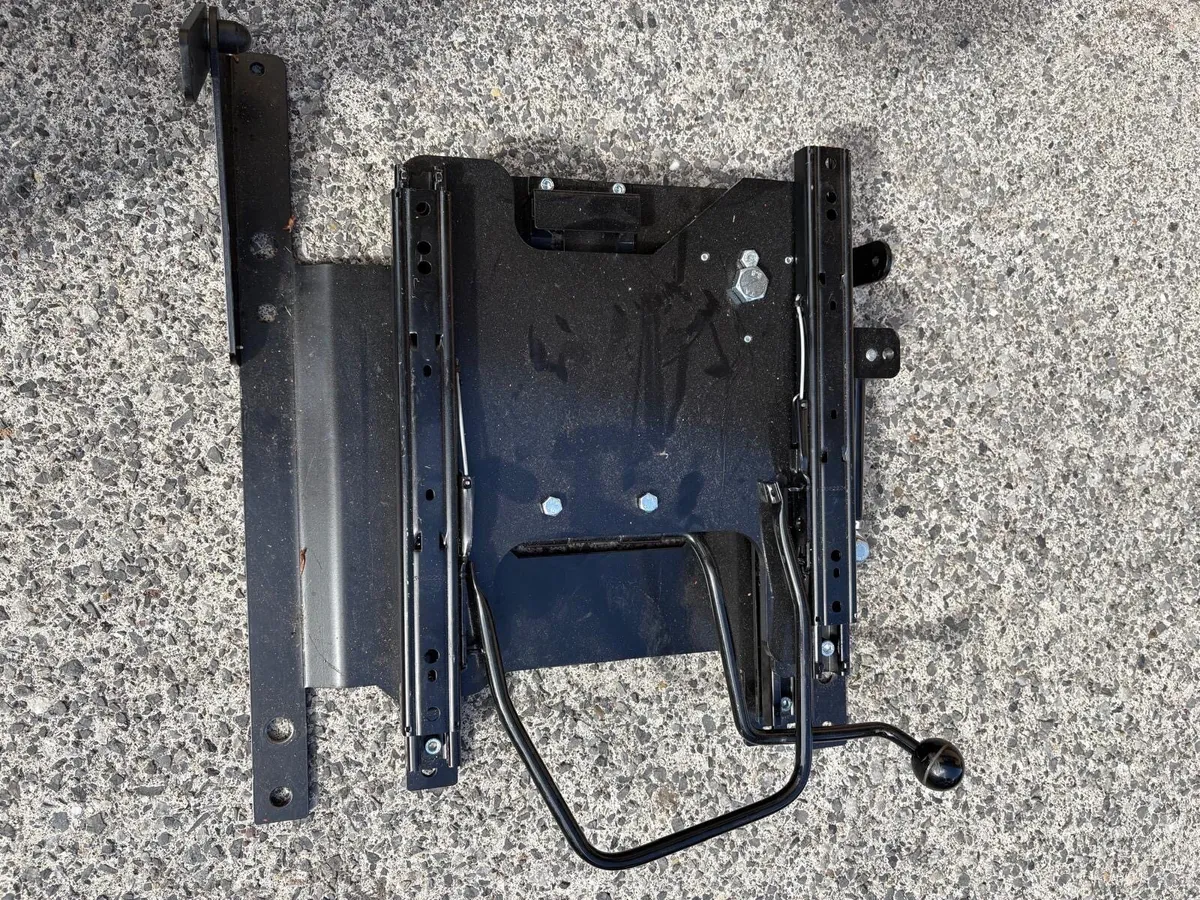 Swevil seat - Image 4