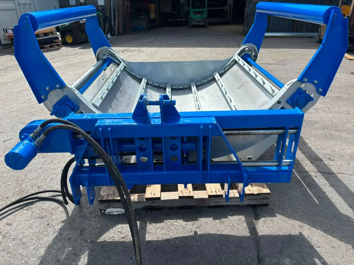 ROUND BALE FEEDER - Image 2