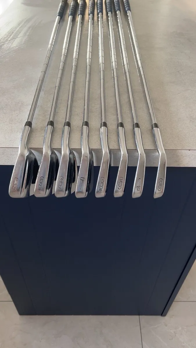 Mizuno TP-9 irons - Image 1