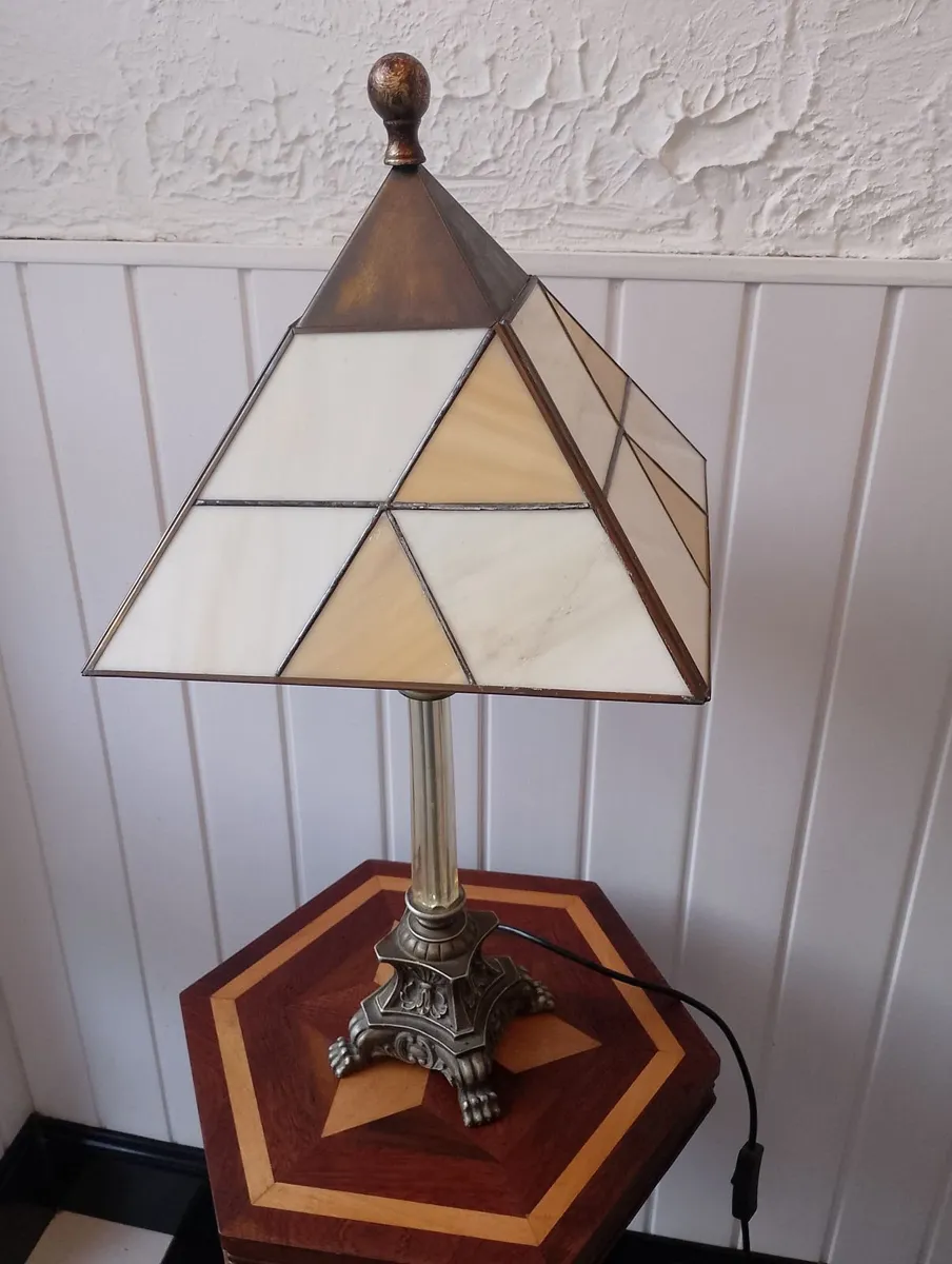 Old glass Tiffany style lamp colored 27" tall - Image 4