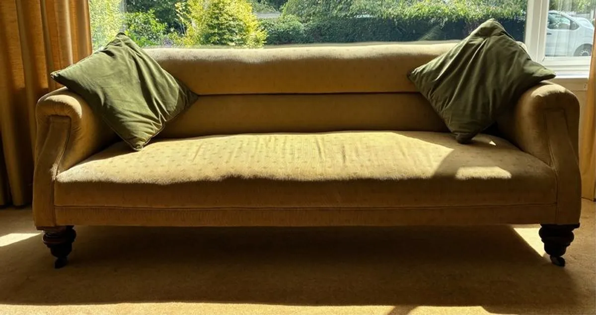 Antique couch 1800's - Image 1