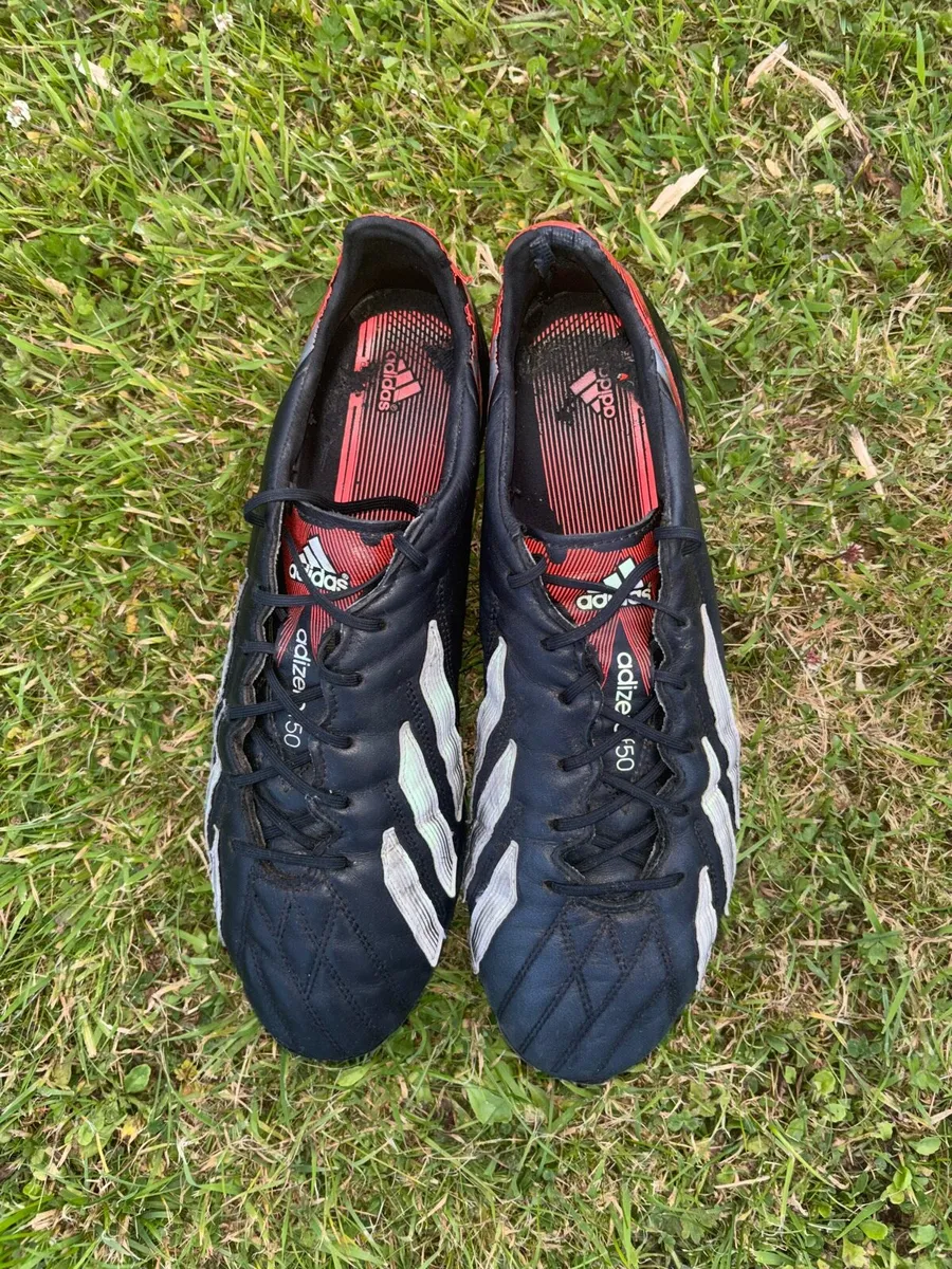 Football boots - Image 2