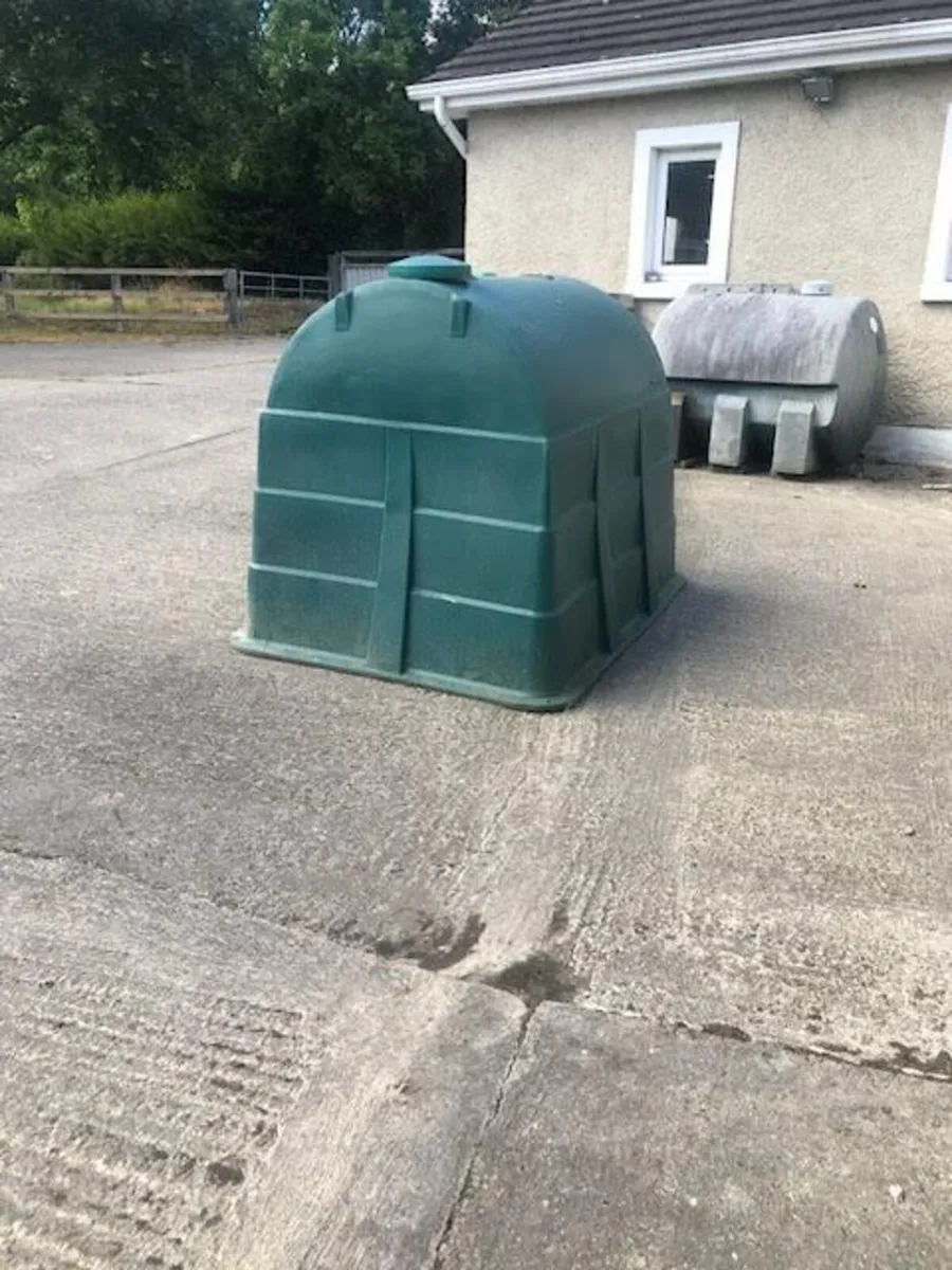Calf Hutch - Image 2