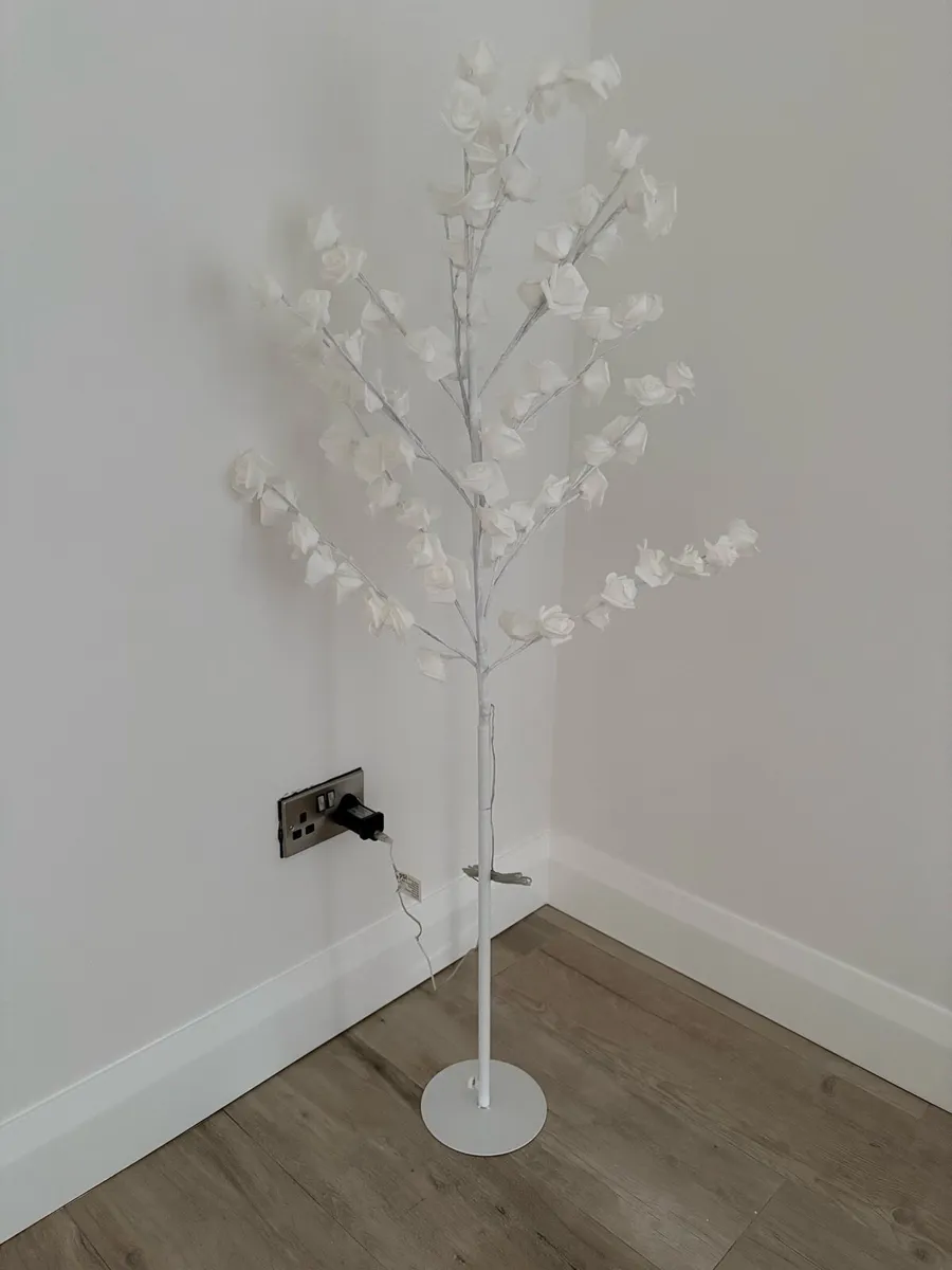 LED Rose Tree Floor Lamp - Image 1