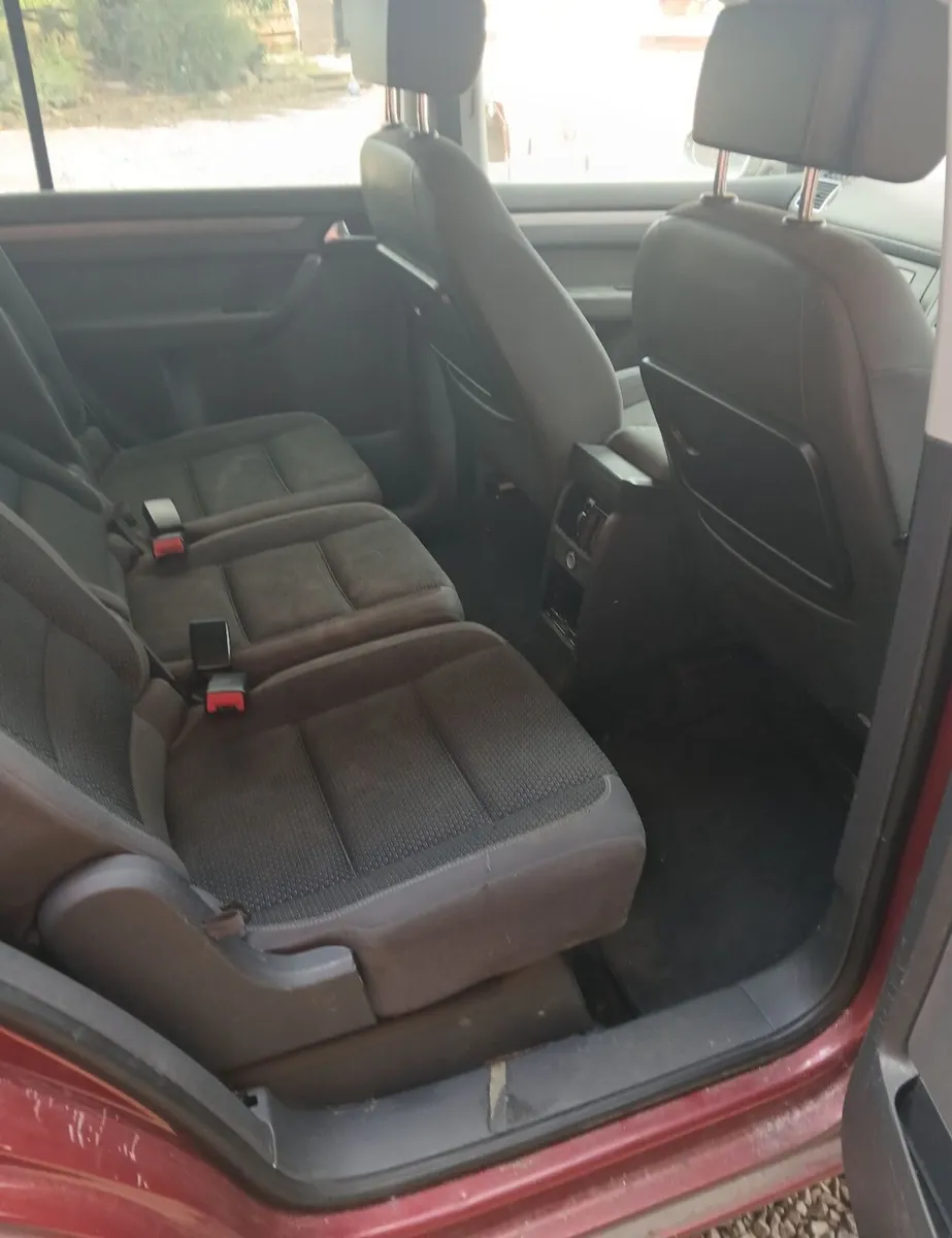 Car - Image 4