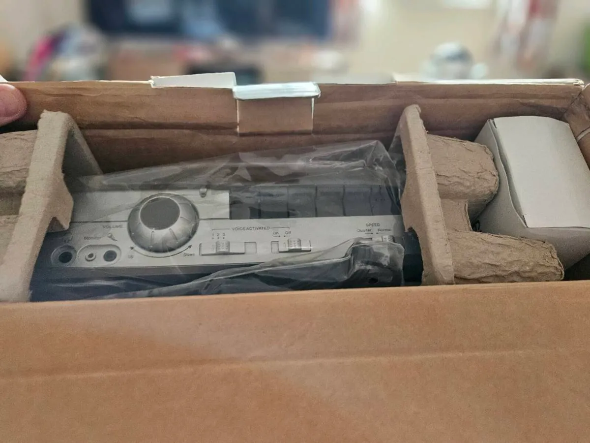 Roberts Stereo Cassette Recorder - Image 2