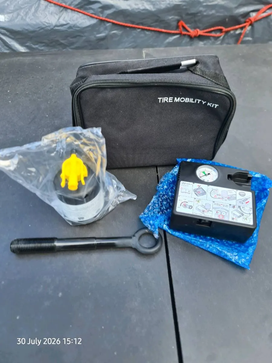 Tyre inflater/ mobility kit for KIA - Image 1