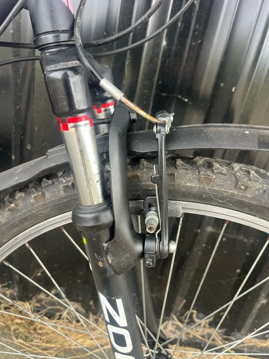 Mountain bike - Image 4