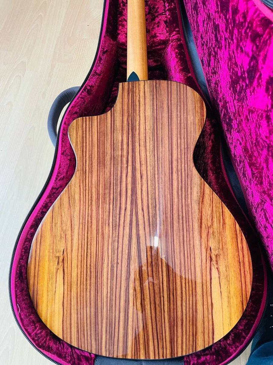 Taylor 212CE PLUS - Image 4