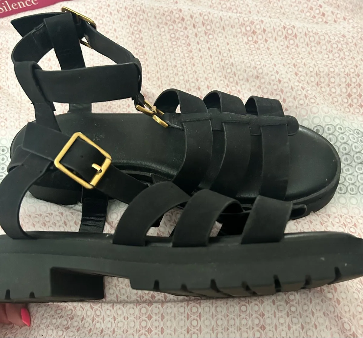 As new Ladies sandals size (40) 7 - Image 2