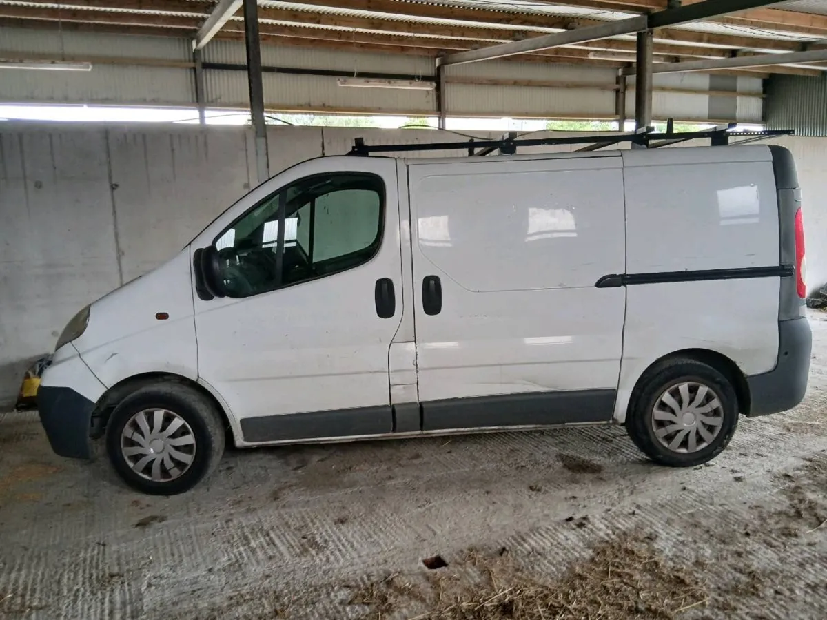 Vauxhall vivaro - Image 2
