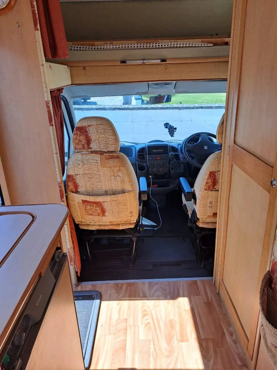 Campervan - Image 4