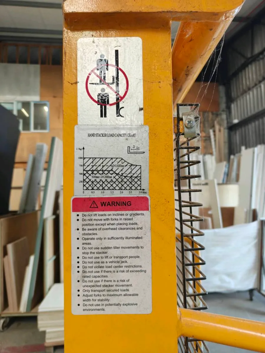 High rise pallet truck - Image 2