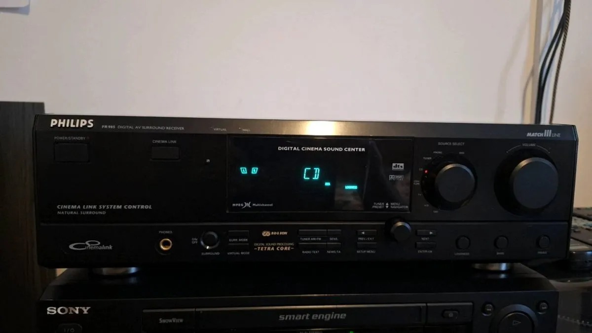 5.1 Amplifier Philips FR 985 - Image 1