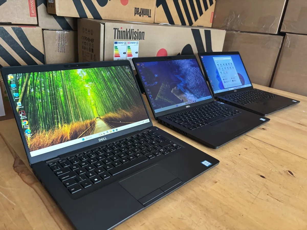 Dell 5400 Touchscreen Laptops-16GB Ram-Win 11 - Image 1