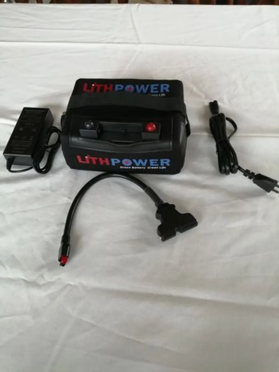 Golf trolley batteries