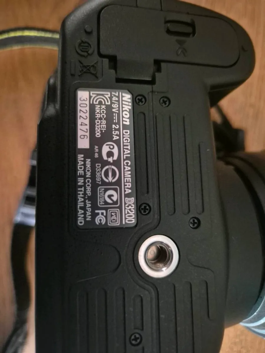 Nikon D3200 DSLR Bundle - Image 4