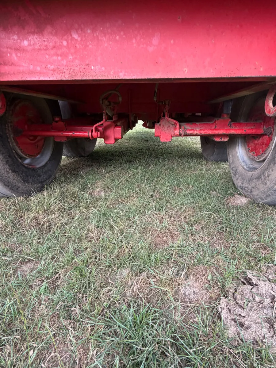 Grain trailer - Image 3