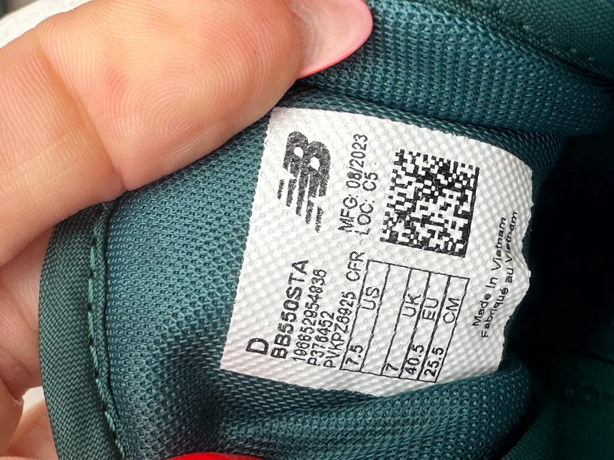 New Balance 550 White/Green - Image 1