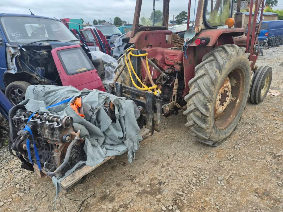 International 454 tractor - Image 4