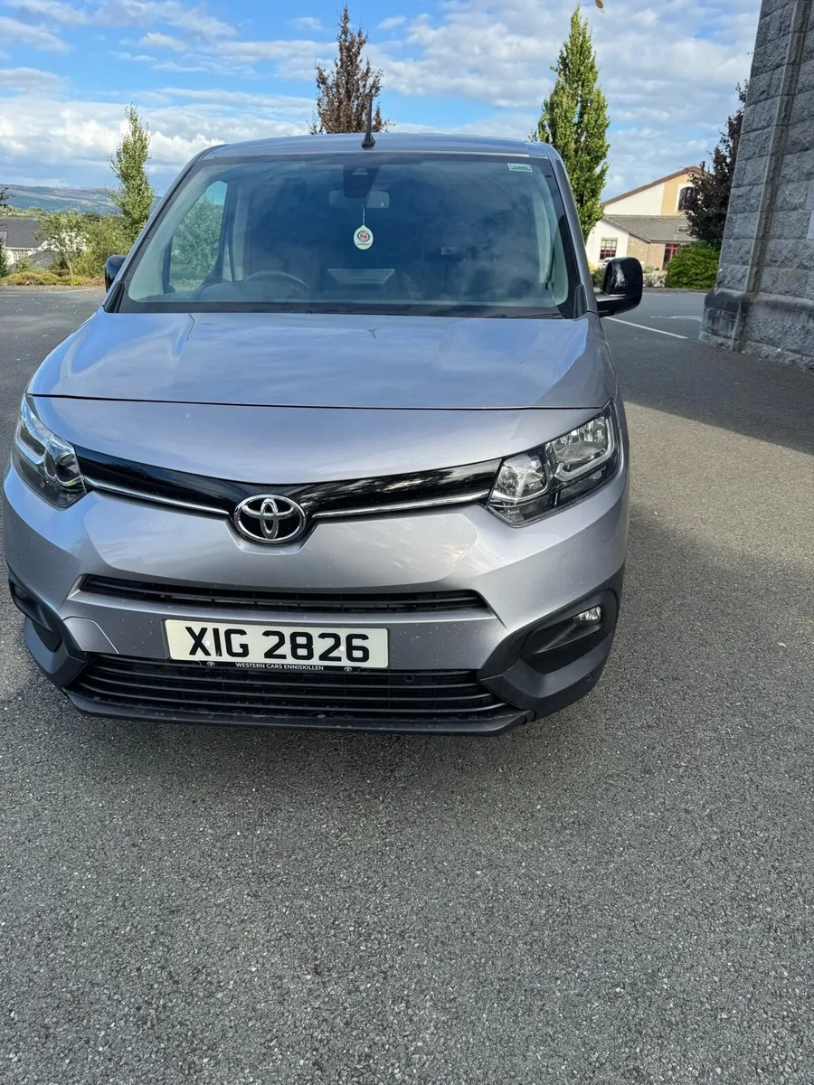 Toyota proace City - Image 2