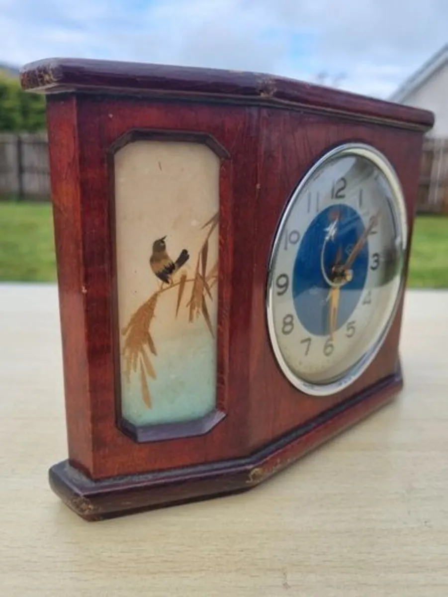 Antique Chinese table clock in a wooden case - Image 3