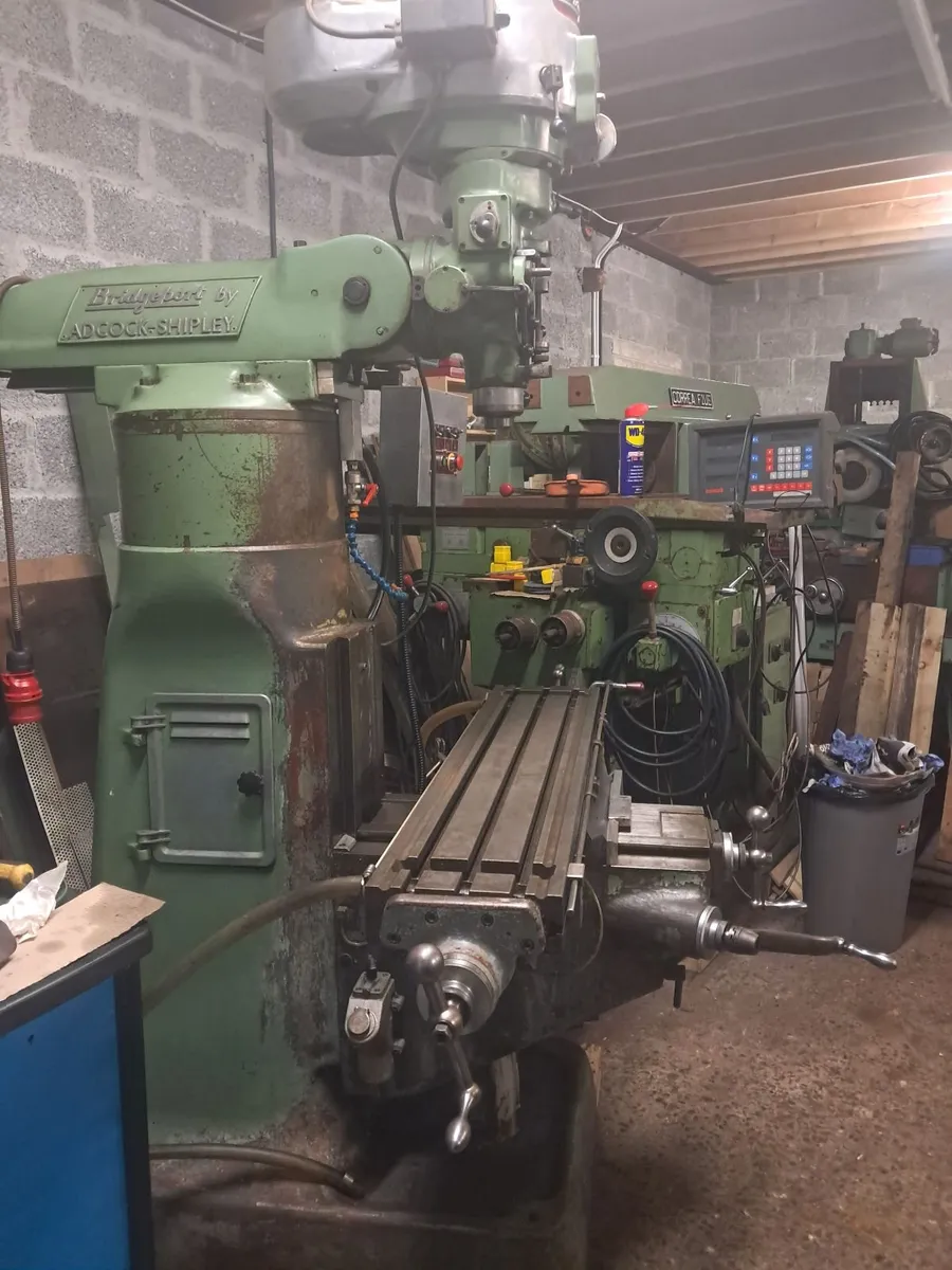 Milling machine - Image 1
