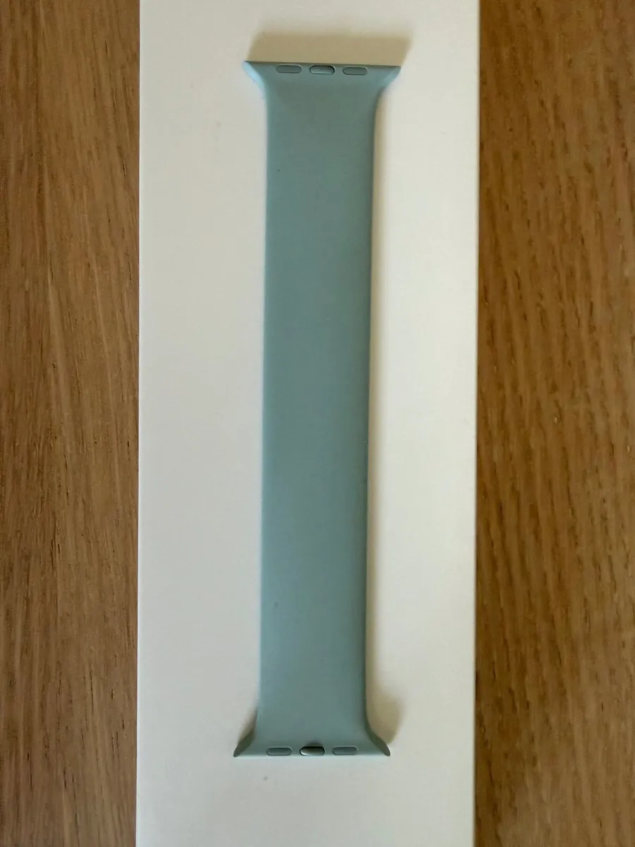 Apple Watch series 8 - Image 4