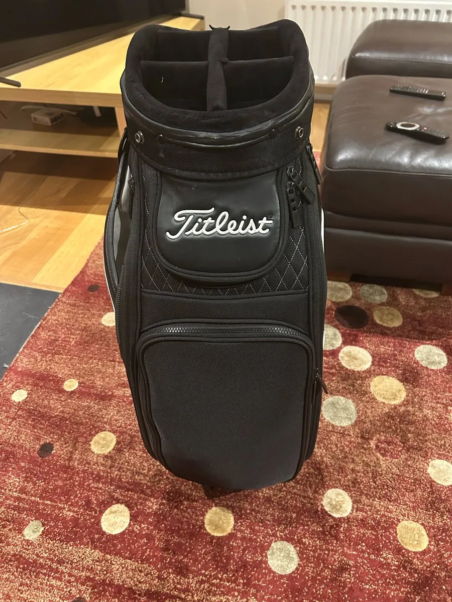 Titleist Midsize Tour Bag - Image 4