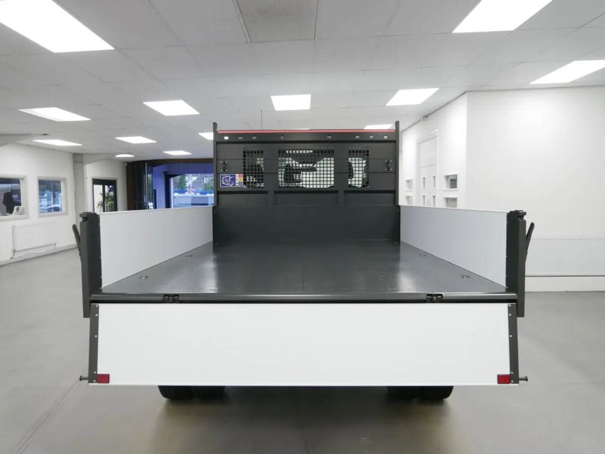VB - 2025 Ford Transit Tipper Van - Image 3