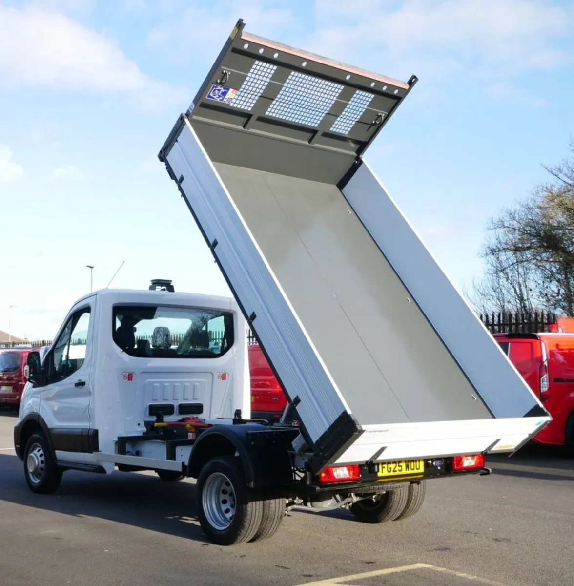 VB - 2025 Ford Transit Tipper Van - Image 1