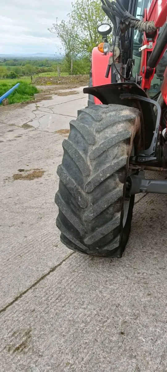 Massey Ferguson 5712S - Image 4