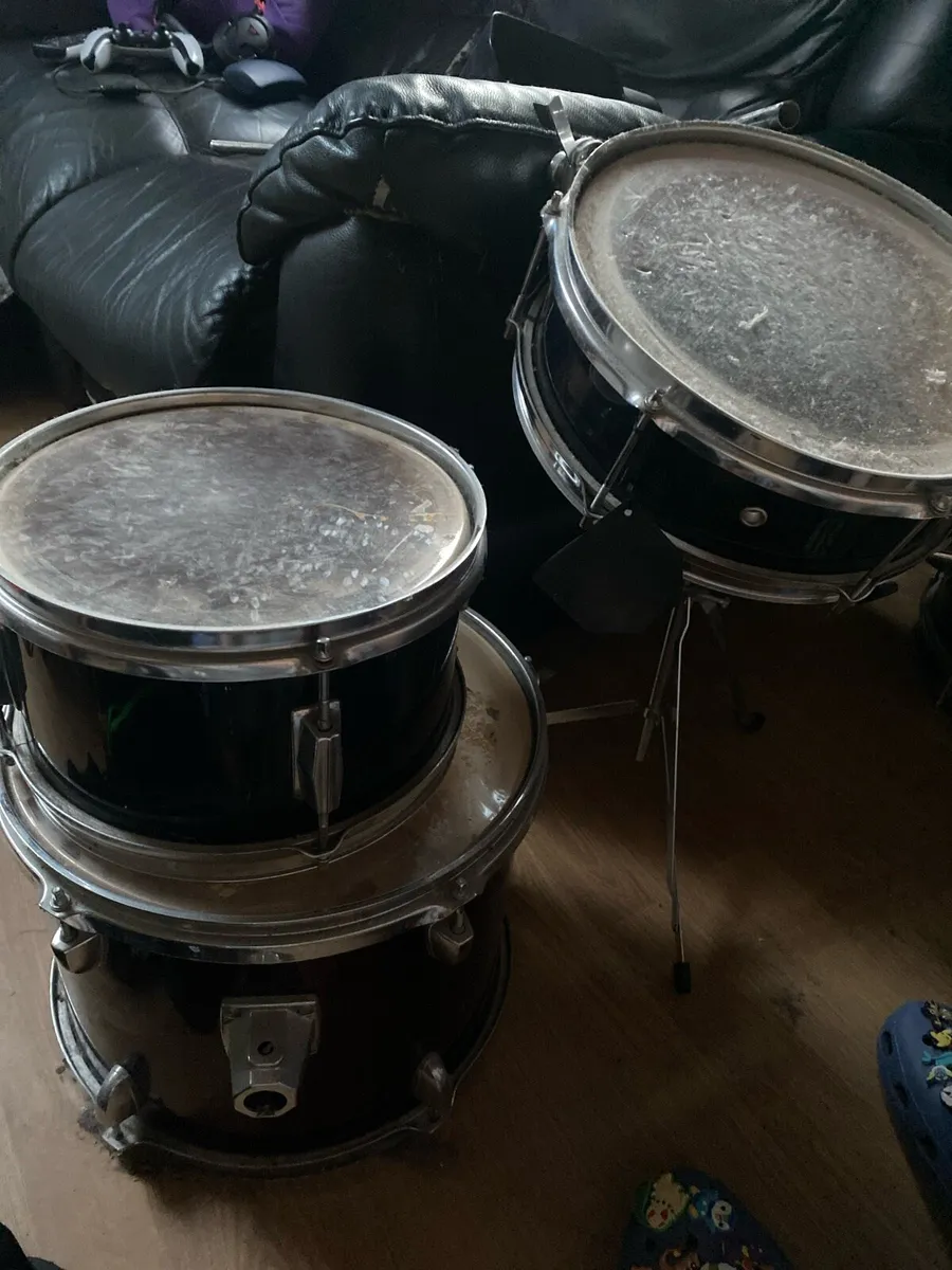 Drum kit
