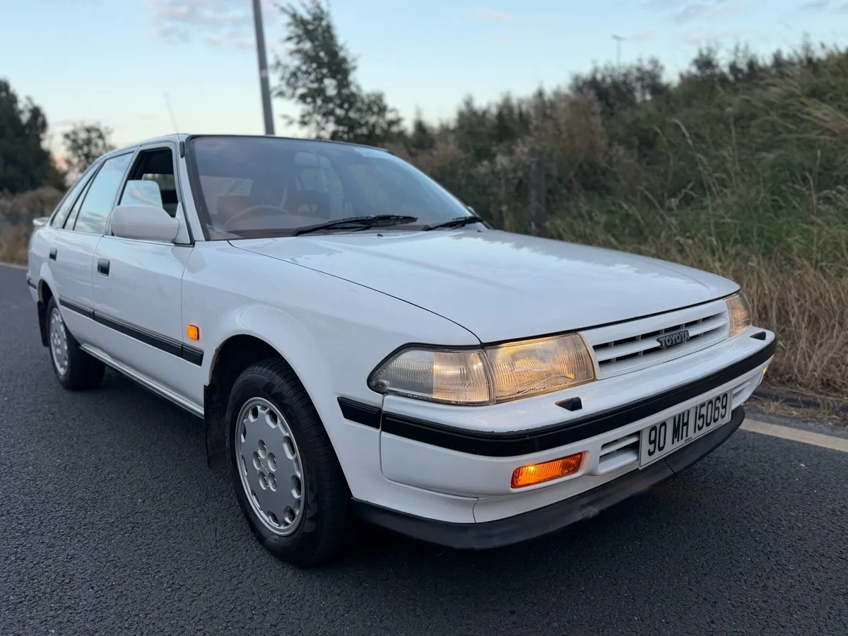 Toyota Carina II 2.0 Executive - Image 1