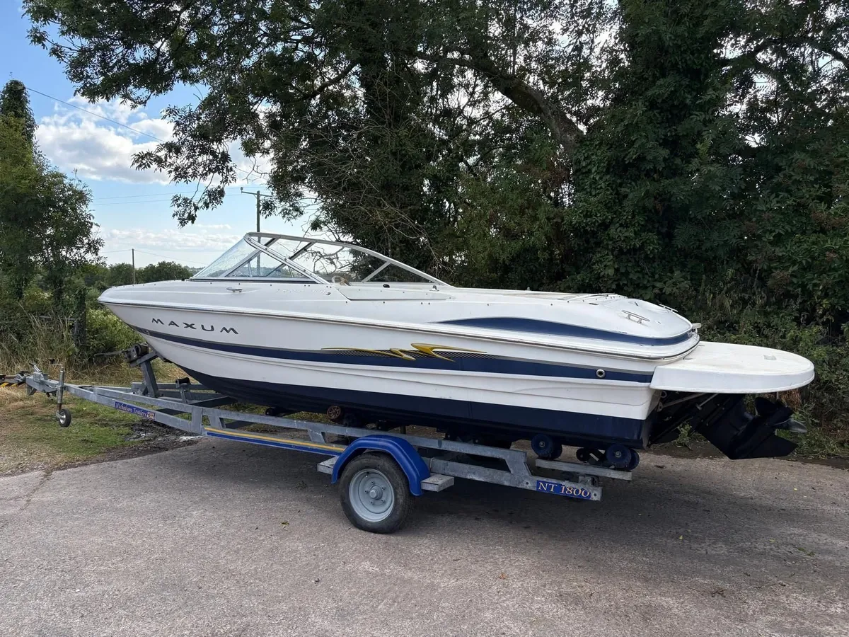 Maxum 1800 SR3 Bowrider - Image 2