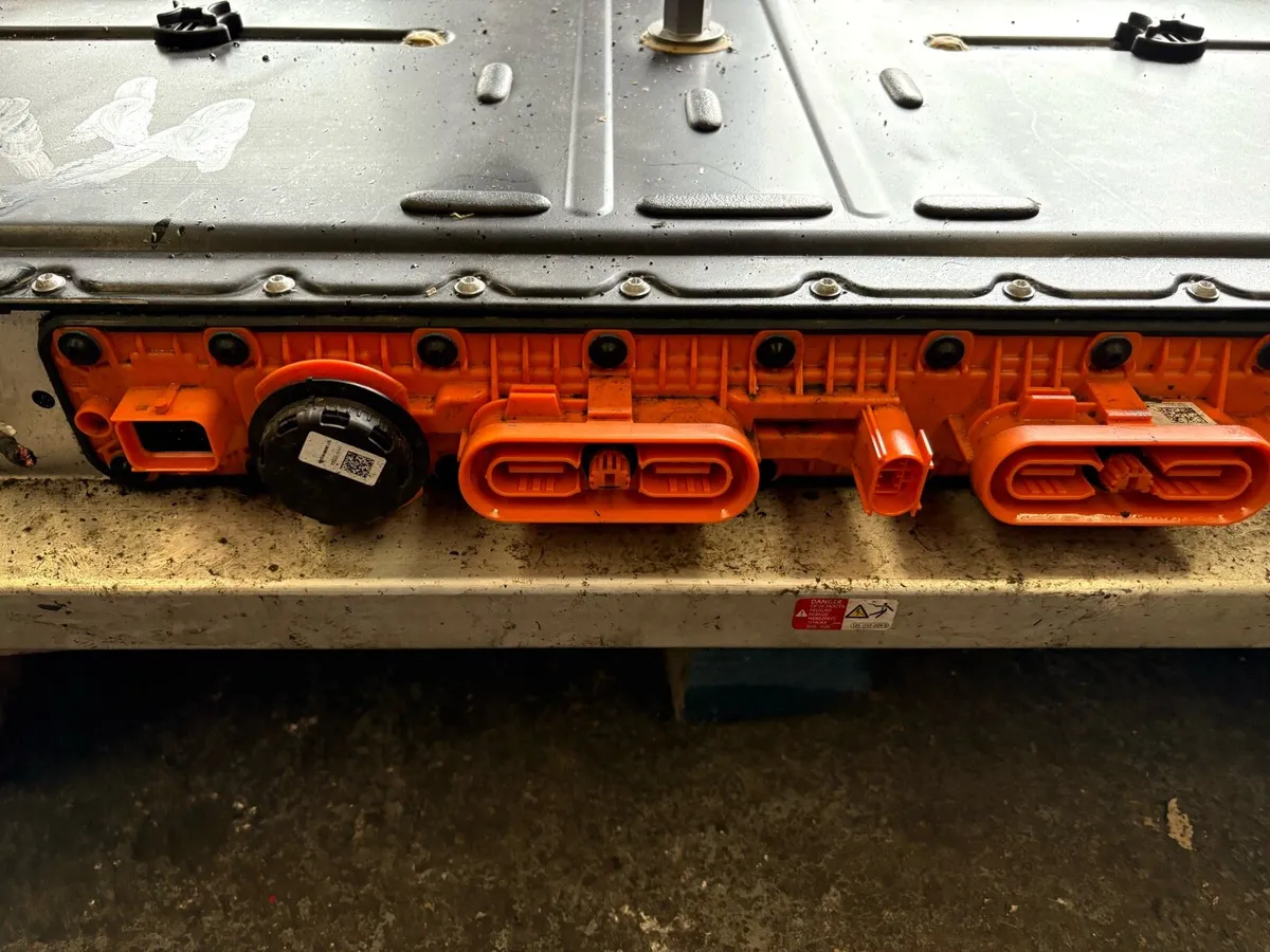 Volkswagen 62kWh Battery (0Z1 915 911 FB) - Image 2