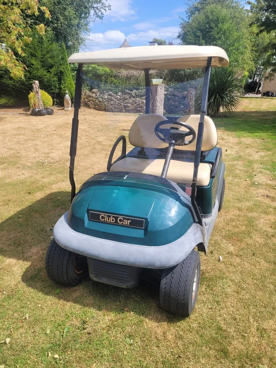 Golf buggy - Club Car - Image 1