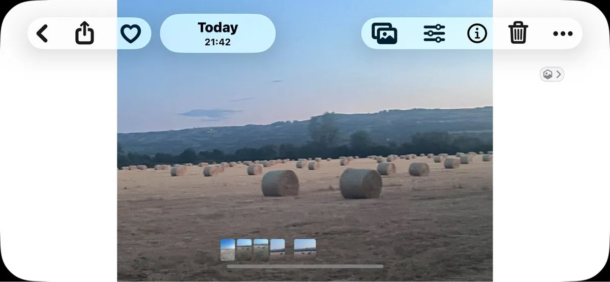 Straw bales - Image 3
