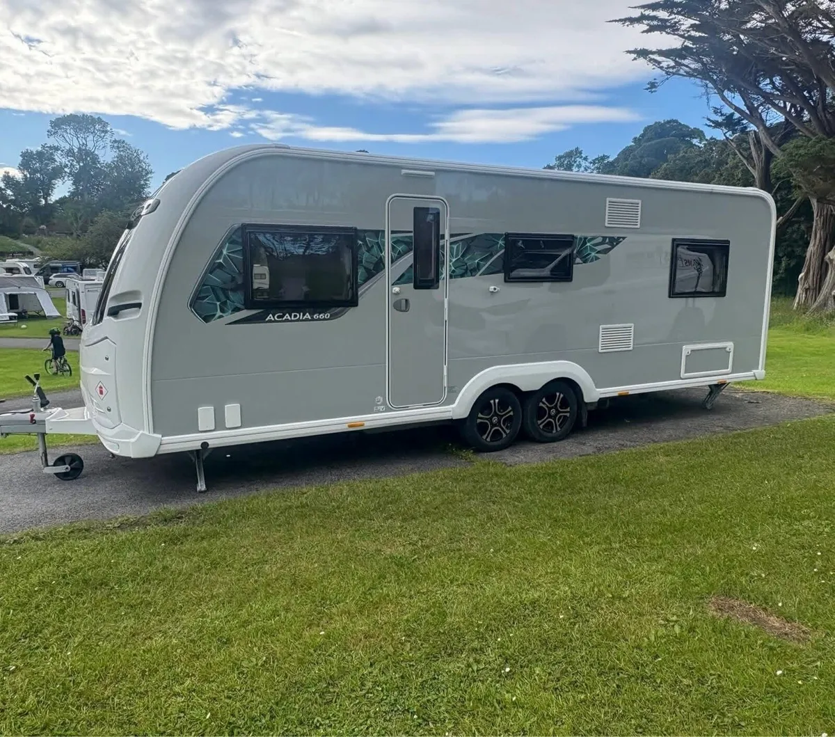 2025 Coachman Acadia 660 Xtra - Image 1