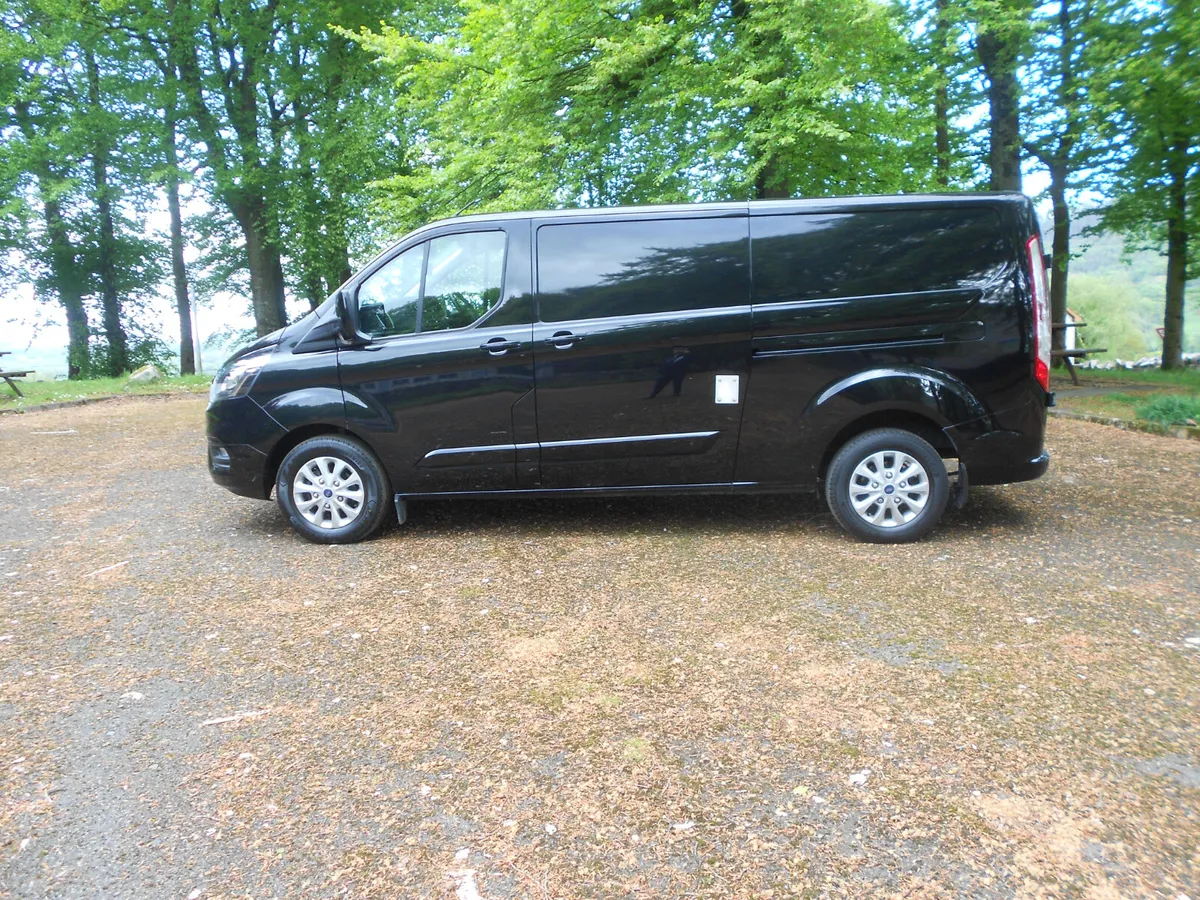 Ford Transit Custom 2023 - Image 3