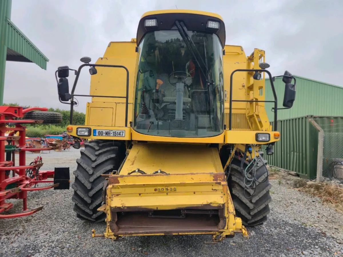 2000 Newholland TX68 - Image 2
