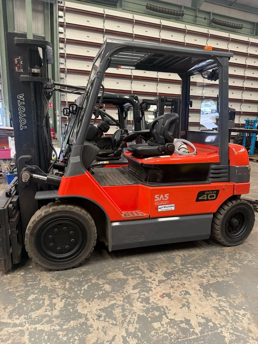 Forklift - Image 1