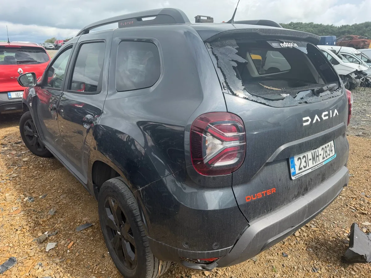 2023 Dacia Duster - Image 3