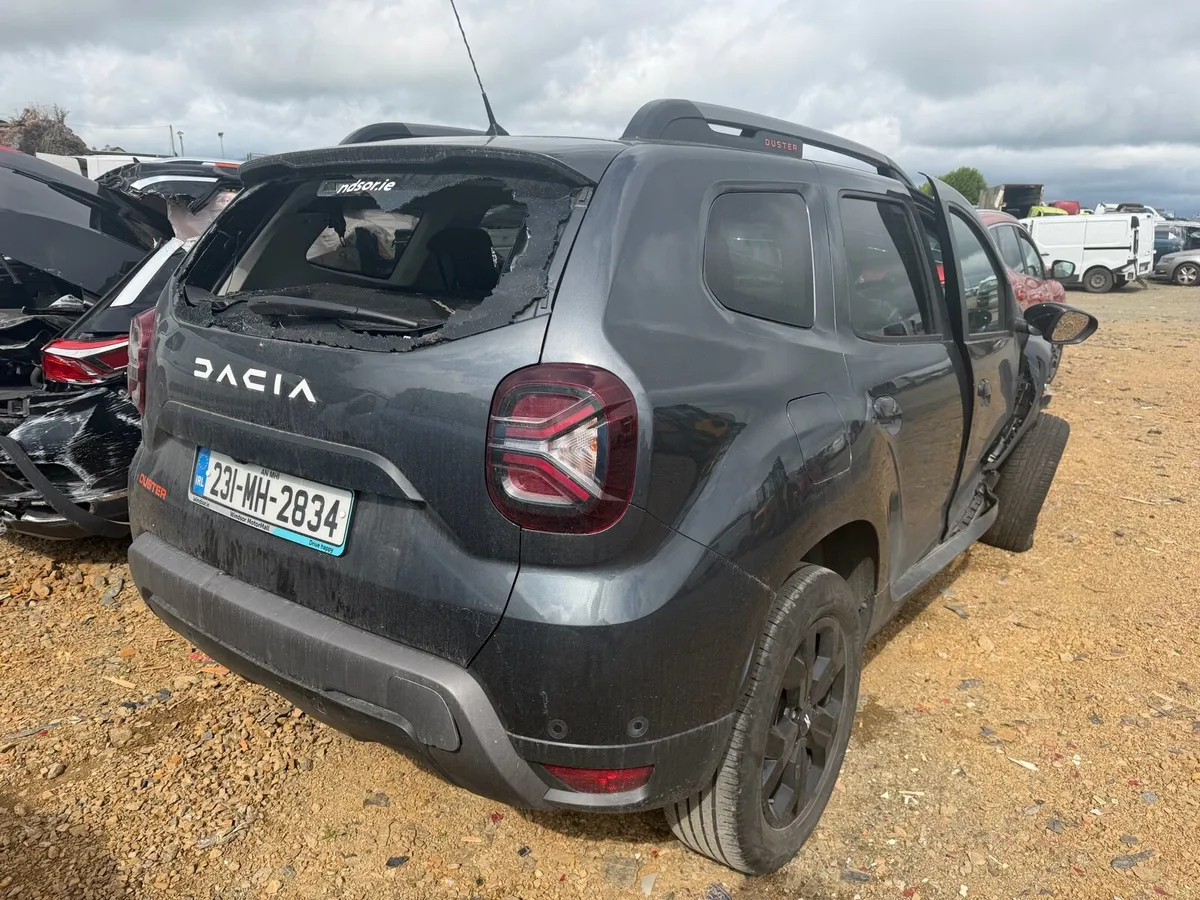 2023 Dacia Duster - Image 4